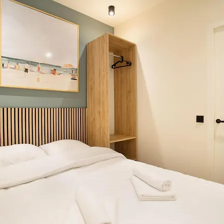 Apartment Curated Near Scheveningen Den Haag