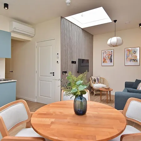 Curated Near Scheveningen Appartement *