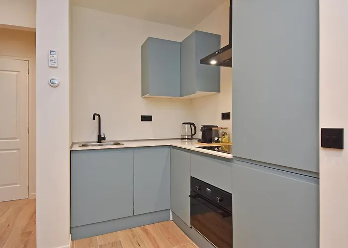 Curated Near Scheveningen Apartamento *