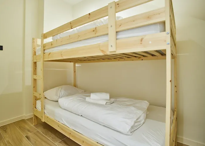 Curated Near Scheveningen Appartamento *