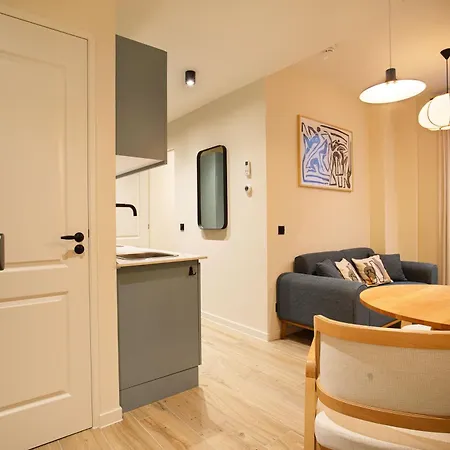 Curated Near Scheveningen Appartement