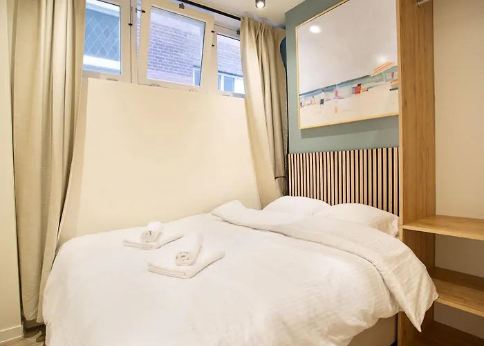 Curated Near Scheveningen Apartamento *