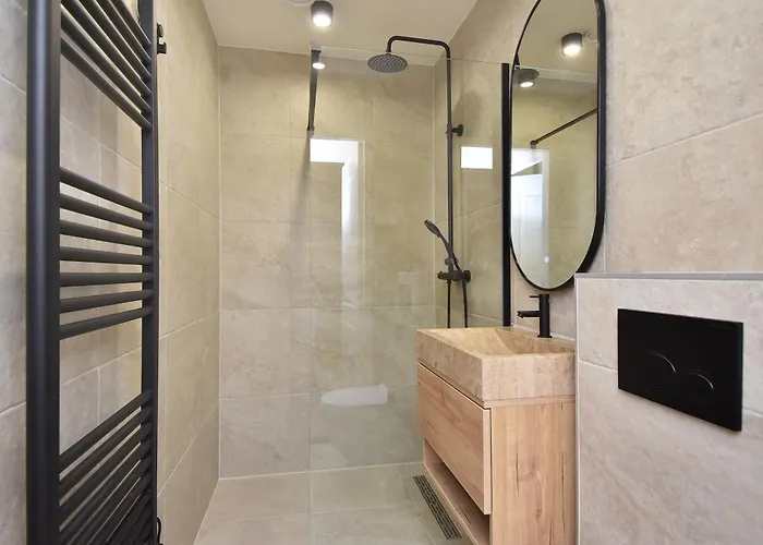 Curated Near Scheveningen